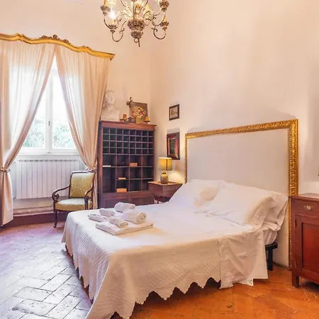 Palazzo Danesi * Montepulciano Stazione