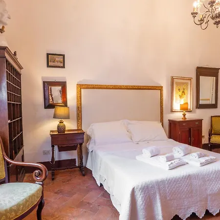 Palazzo Danesi Apartment
